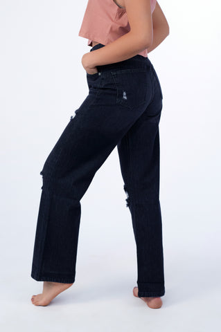 Distressed Relaxed Boyfriend Jean