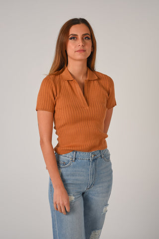 Preppy Fine-Knit Collar Detail Tee