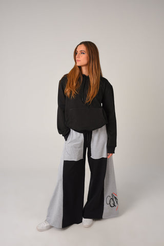 Take me to Qayro Wideleg sweatpants